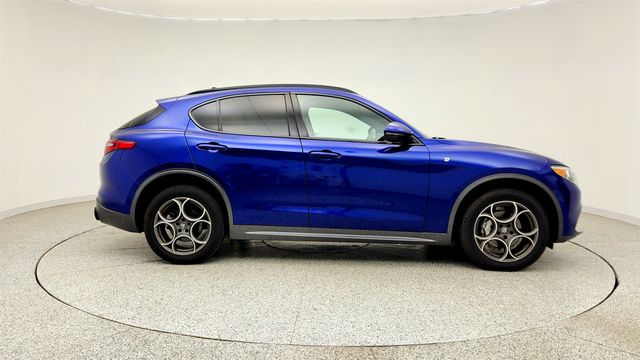 2022 Alfa Romeo Stelvio Ti AWD - 23026792 - 3