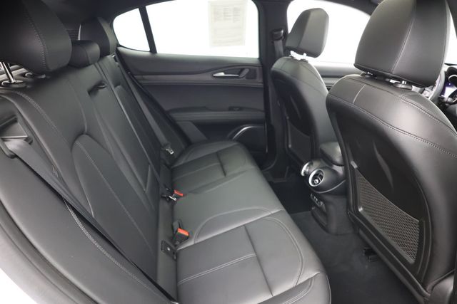 2022 Alfa Romeo Stelvio Ti AWD - 22938548 - 18