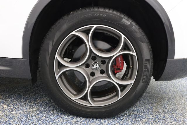 2022 Alfa Romeo Stelvio Ti AWD - 22938548 - 5