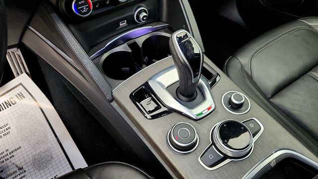 2022 Alfa Romeo Stelvio Ti AWD - 22974855 - 14