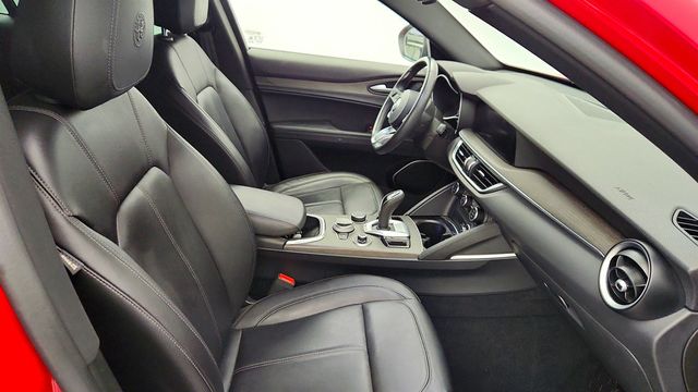 2022 Alfa Romeo Stelvio Ti AWD - 22974855 - 21