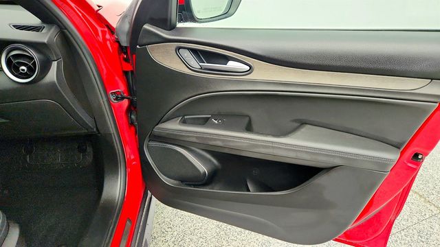 2022 Alfa Romeo Stelvio Ti AWD - 22974855 - 23