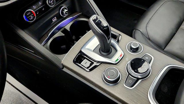2022 Alfa Romeo Stelvio Ti AWD - 23029958 - 16
