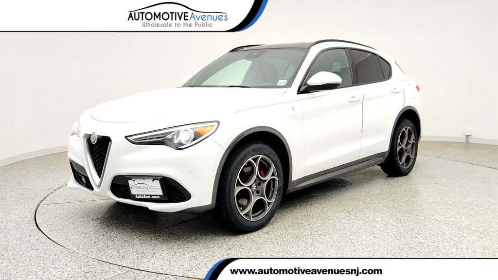2022 Alfa Romeo Stelvio Ti AWD - 23036208 | Video 1