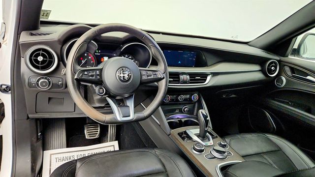 2022 Alfa Romeo Stelvio Ti AWD - 23036208 - 12