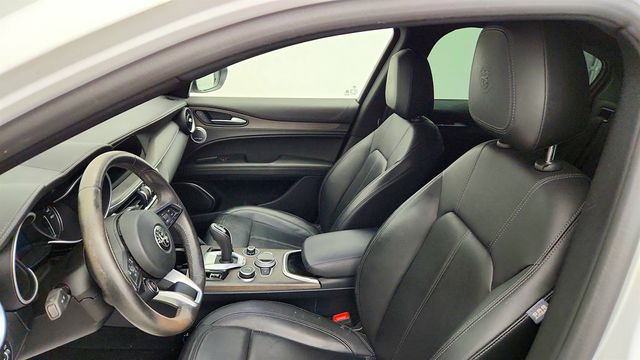 2022 Alfa Romeo Stelvio Ti AWD - 23036208 - 18
