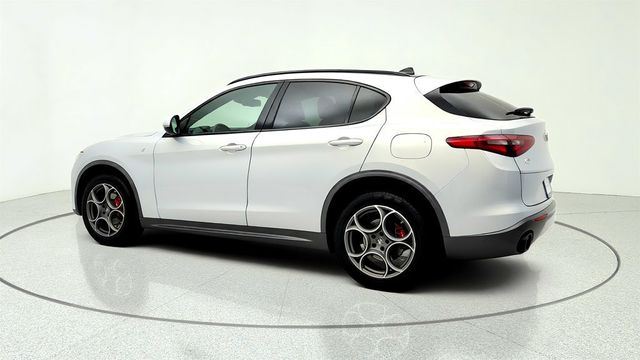 2022 Alfa Romeo Stelvio Ti AWD w/ Gloss Red Calipers & Chocolate Seats - 23030662 - 6