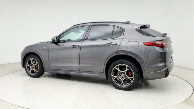 2022 Alfa Romeo Stelvio Ti AWD with Gloss-Red Calipers - 22944963 - 6