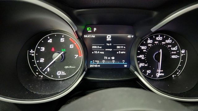 2022 Alfa Romeo Stelvio Ti AWD with Gloss-Red Calipers - 22945617 - 14