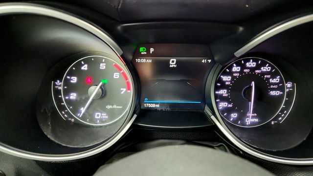 2022 Alfa Romeo Stelvio Ti AWD with Premium Interior & Sound Package - 22972360 - 14