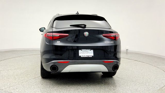2022 Alfa Romeo Stelvio Ti AWD with Premium Interior & Sound Package - 22972360 - 5