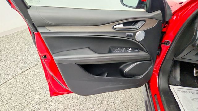 2022 Alfa Romeo Stelvio Ti AWD w/ Premum Int & Sound Pkg and Active Assist+ Pkg - 23030982 - 10