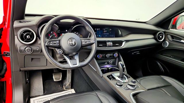 2022 Alfa Romeo Stelvio Ti AWD w/ Premum Int & Sound Pkg and Active Assist+ Pkg - 23030982 - 12