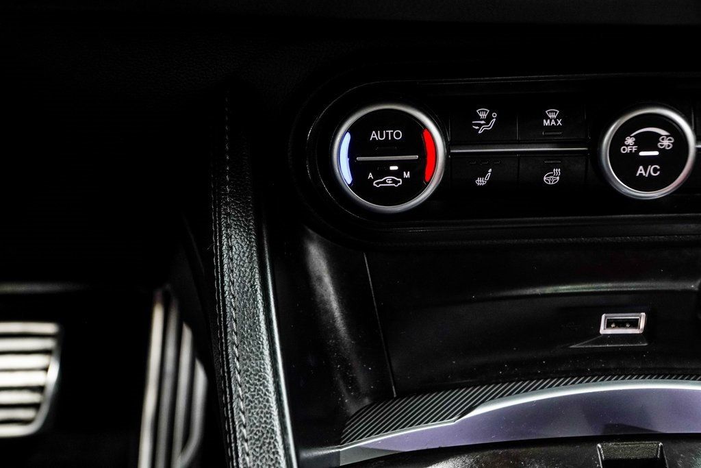 2022 Alfa Romeo Stelvio Ti Sport photo 24