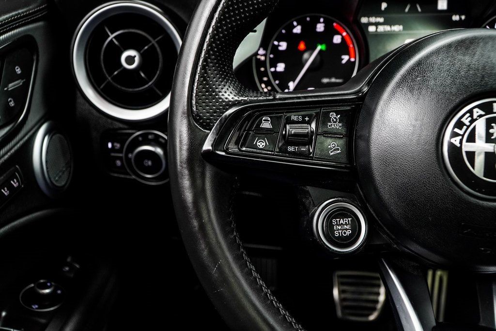 2022 Alfa Romeo Stelvio Ti Sport photo 32