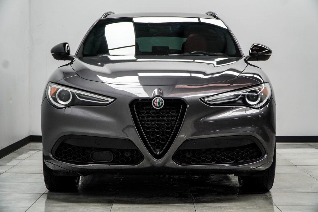 2022 Alfa Romeo Stelvio Ti Sport photo 7