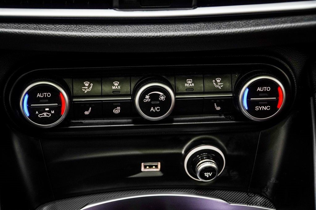 2022 Alfa Romeo Stelvio Ti Sport photo 20