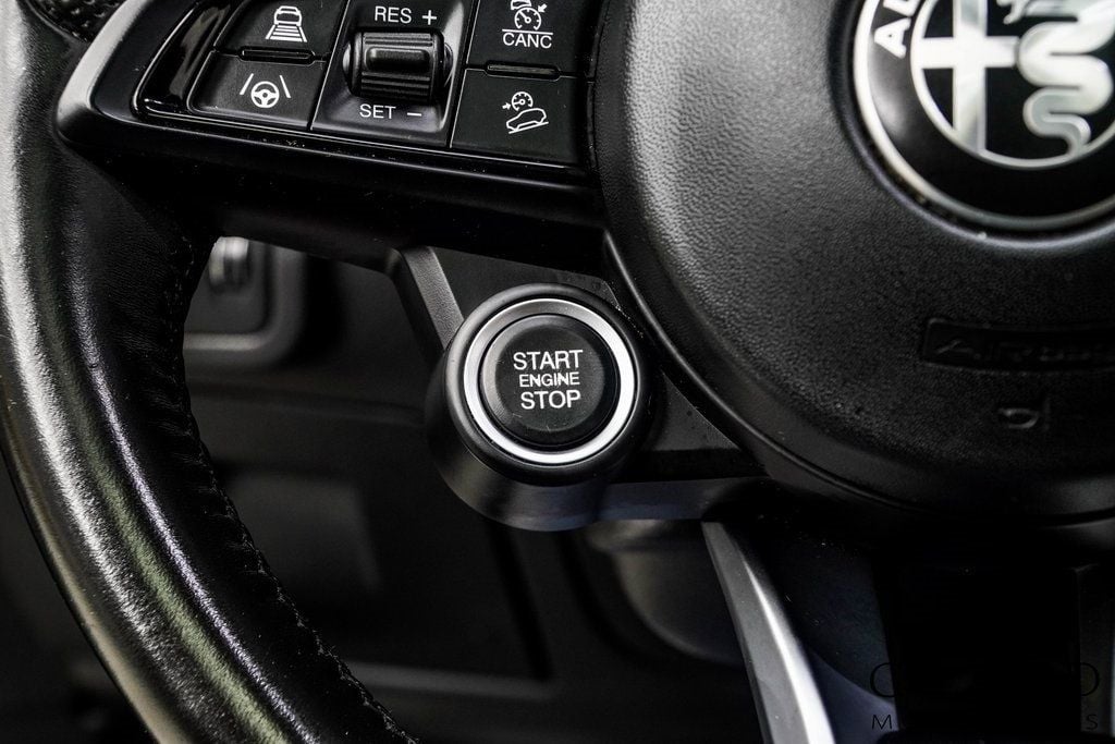 2022 Alfa Romeo Stelvio Ti Sport photo 29