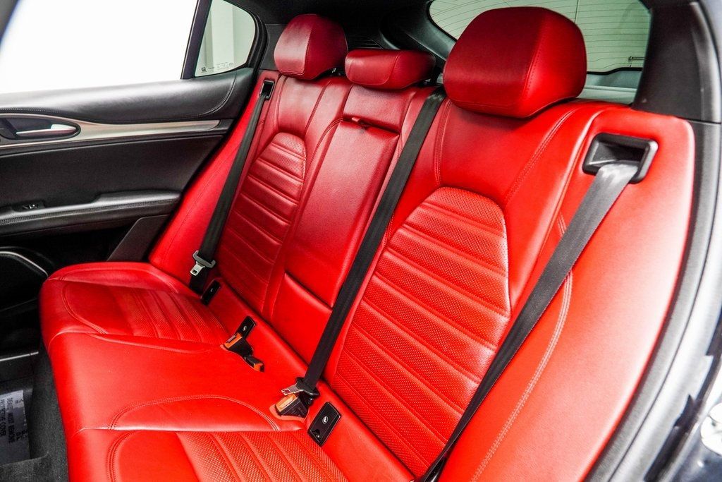 2022 Alfa Romeo Stelvio Ti Sport photo 39