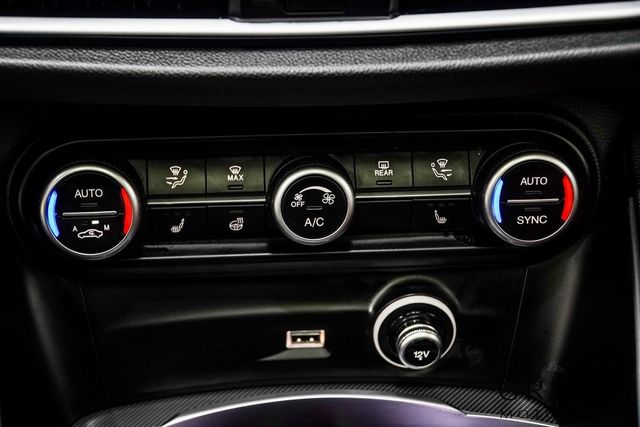 2022 Alfa Romeo Stelvio Veloce - 22935324 - 19