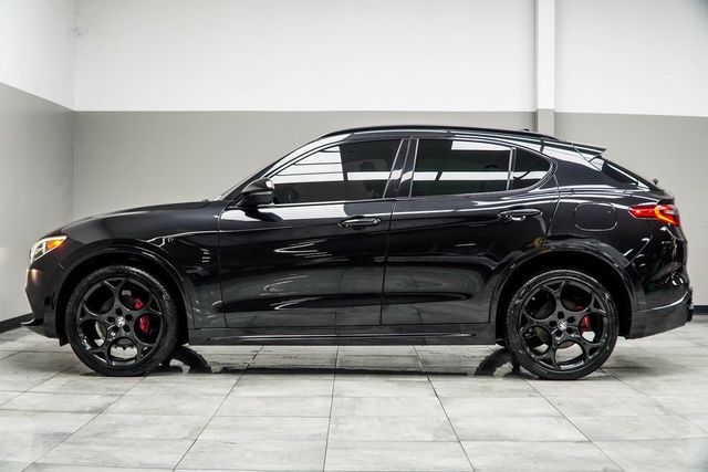 2022 Alfa Romeo Stelvio Veloce - 22935324 - 8