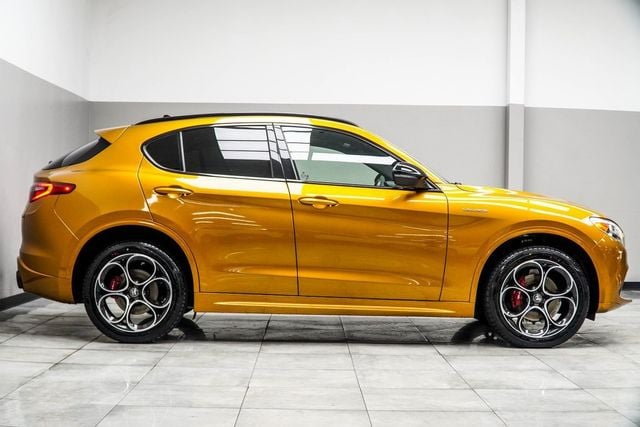 2022 Alfa Romeo Stelvio Veloce - 22978972 - 5