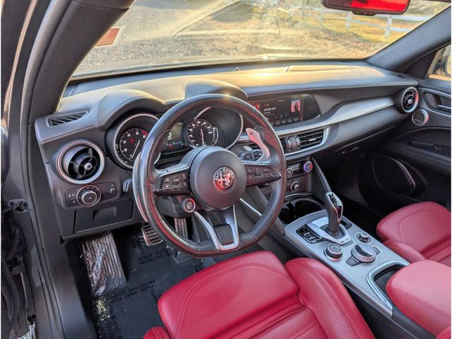 2022 Alfa Romeo Stelvio Veloce - 22958068 - 17