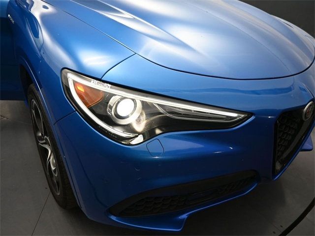 2022 Alfa Romeo Stelvio Ti Sport photo 19