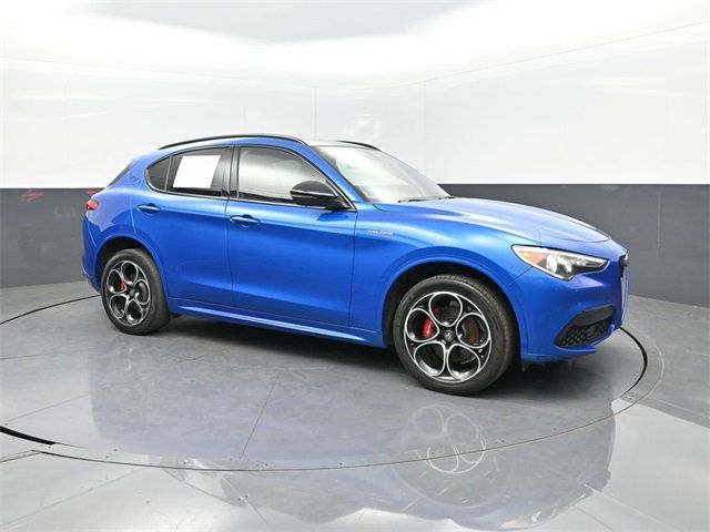2022 Alfa Romeo Stelvio Ti Sport photo 34