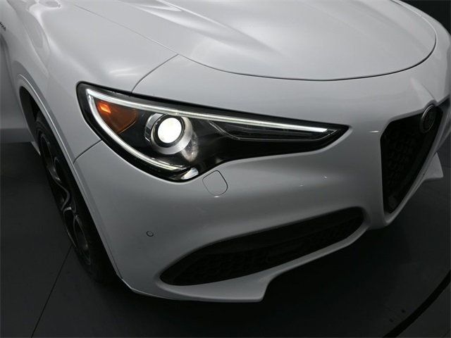 2022 Alfa Romeo Stelvio Veloce - 22868730 - 32