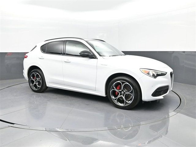 2022 Alfa Romeo Stelvio Veloce - 22868730 - 56