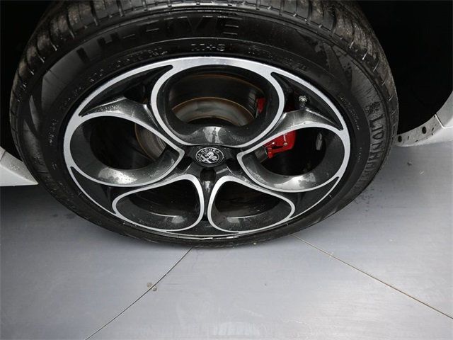 2022 Alfa Romeo Stelvio Veloce - 22868730 - 7