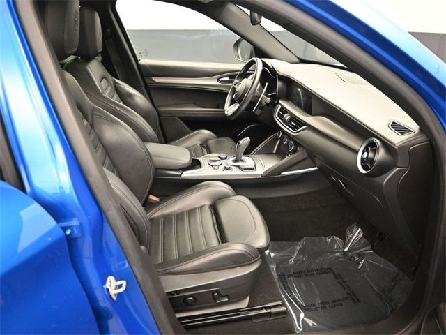 2022 Alfa Romeo Stelvio Veloce - 22971138 - 23