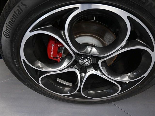 2022 Alfa Romeo Stelvio Veloce - 22971138 - 28