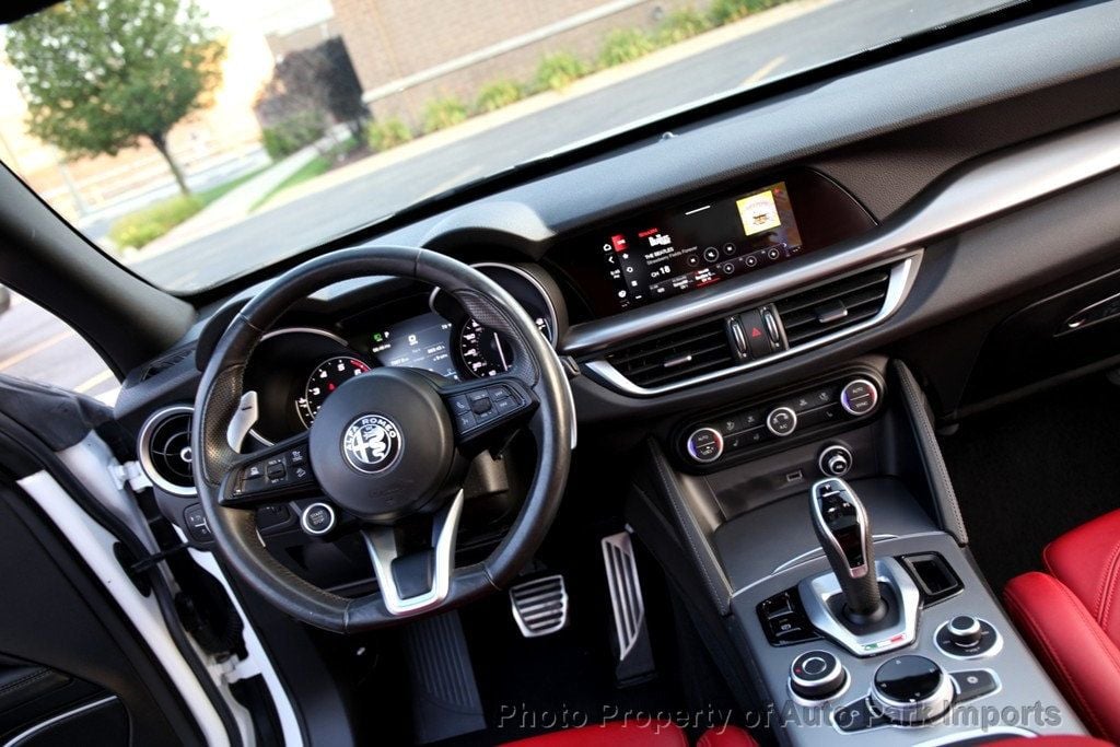 2022 Alfa Romeo Stelvio Ti Sport photo 32