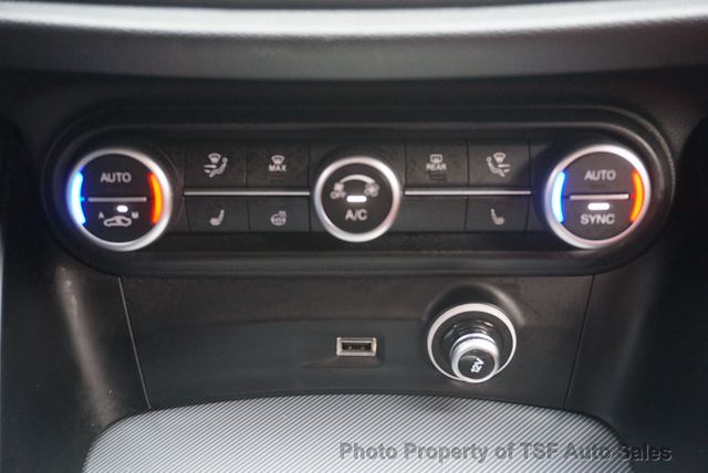 2022 Alfa Romeo Stelvio Veloce AWD RED LEATHER CARPLAY NAVIGATION PANO ROOF HEATED SEATS - 23087429 - 32