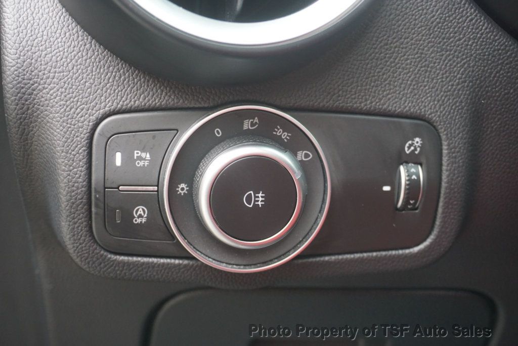 2022 Alfa Romeo Stelvio Veloce AWD RED LEATHER CARPLAY NAVIGATION PANO ROOF HEATED SEATS - 23087429 - 39