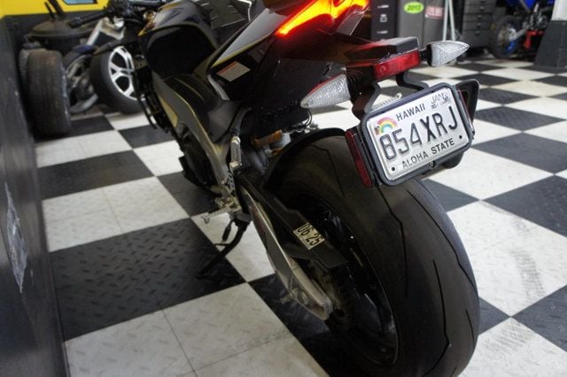 2022 Aprilia Tuono V4 Factory  - 22443487 - 30