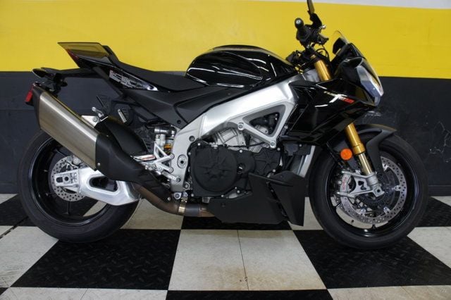 2022 Aprilia Tuono V4 Factory  - 22443487 - 3