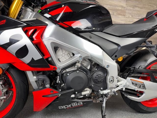 2022 Aprilia Tuono V4 Factory 1100 LOW MILES! - 23011599 - 13
