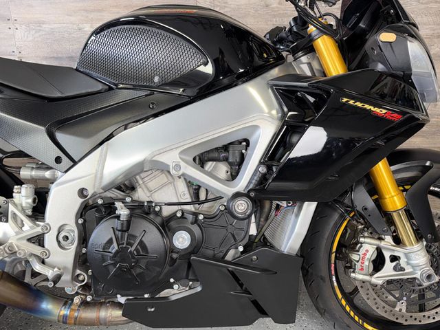 2022 Aprilia Tuono V4 Factory 1100 One Owner! - 23030124 - 7