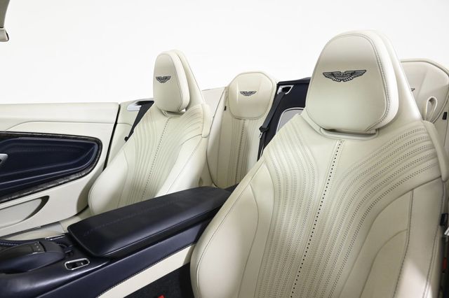 2022 Aston Martin DB11 Volante - 22985297 - 16