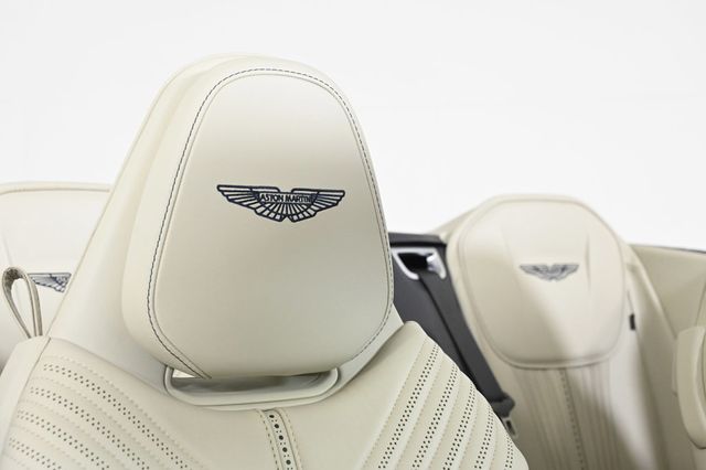 2022 Aston Martin DB11 Volante - 22985297 - 18