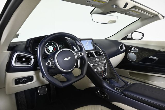 2022 Aston Martin DB11 Volante - 22985297 - 8