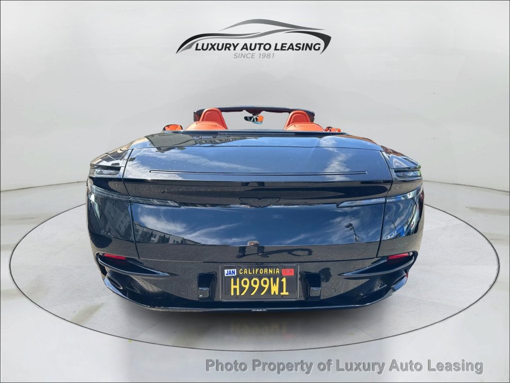 Aston Martin DB11 photo 3