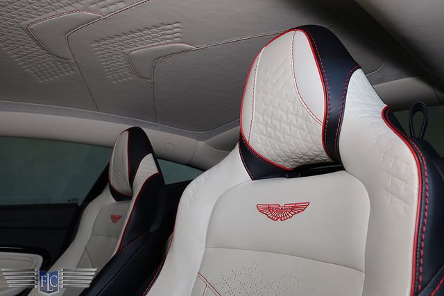 2022 Aston Martin DBS Superleggera Coupe - 22952406 - 19