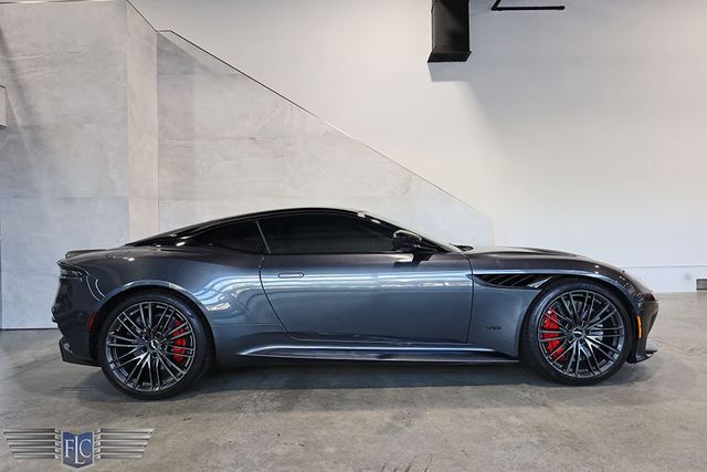 2022 Aston Martin DBS Superleggera Coupe - 22952406 - 2
