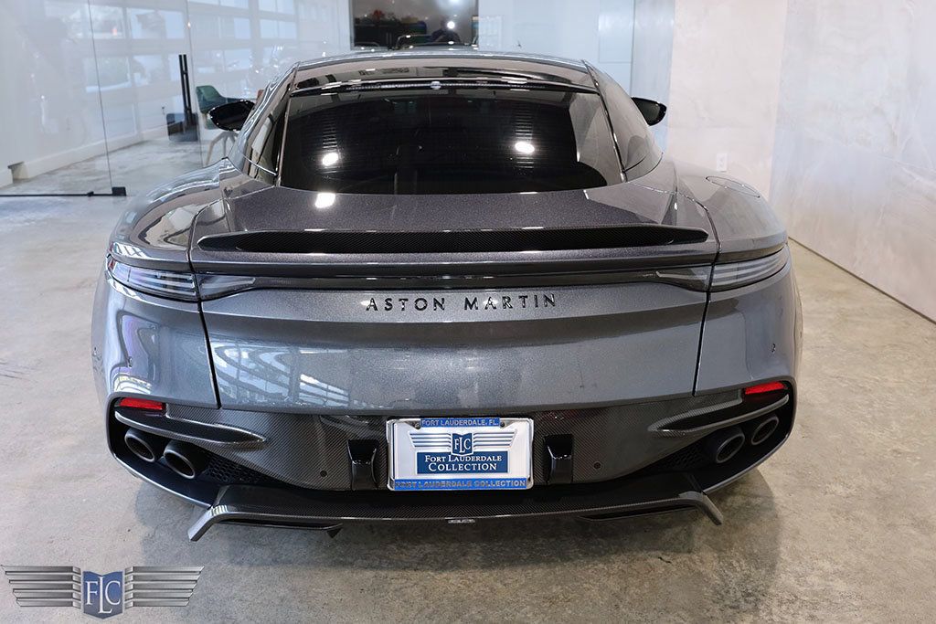 2022 Aston Martin DBS Superleggera Coupe - 22952406 - 7