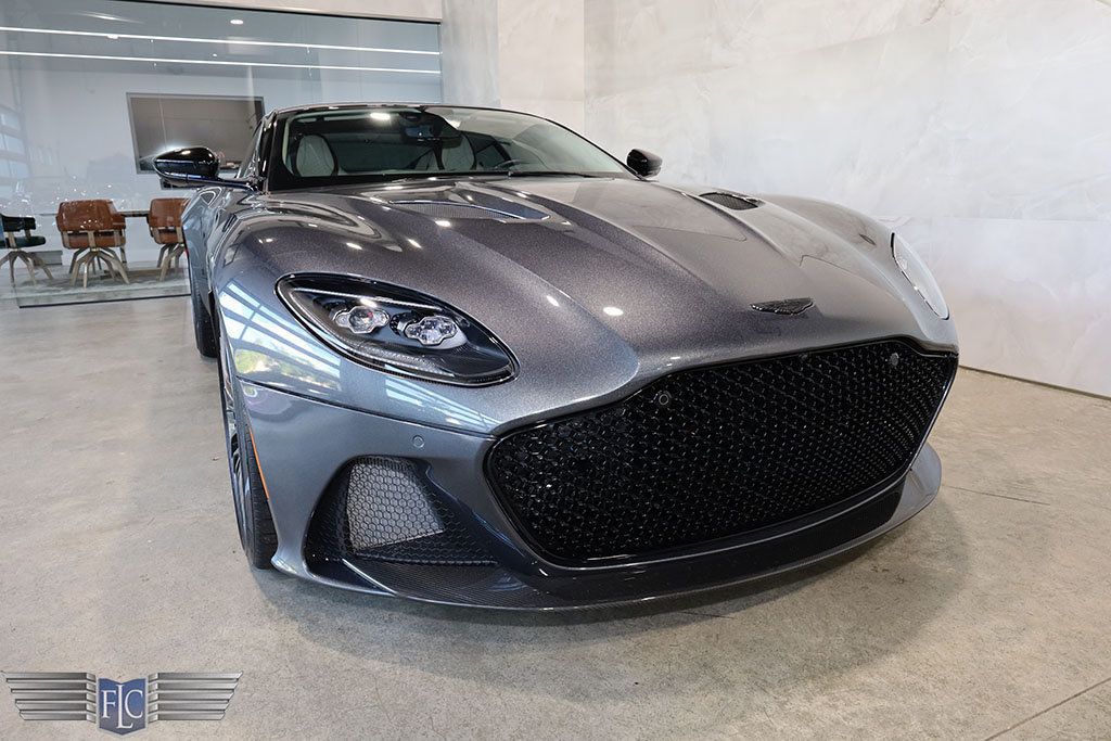 2022 Aston Martin DBS Superleggera Coupe - 22952406 - 8