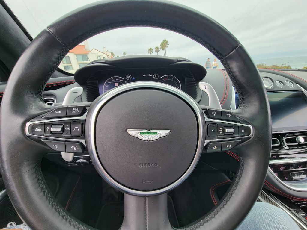 2022 Aston Martin DBX  - 22063350 - 96